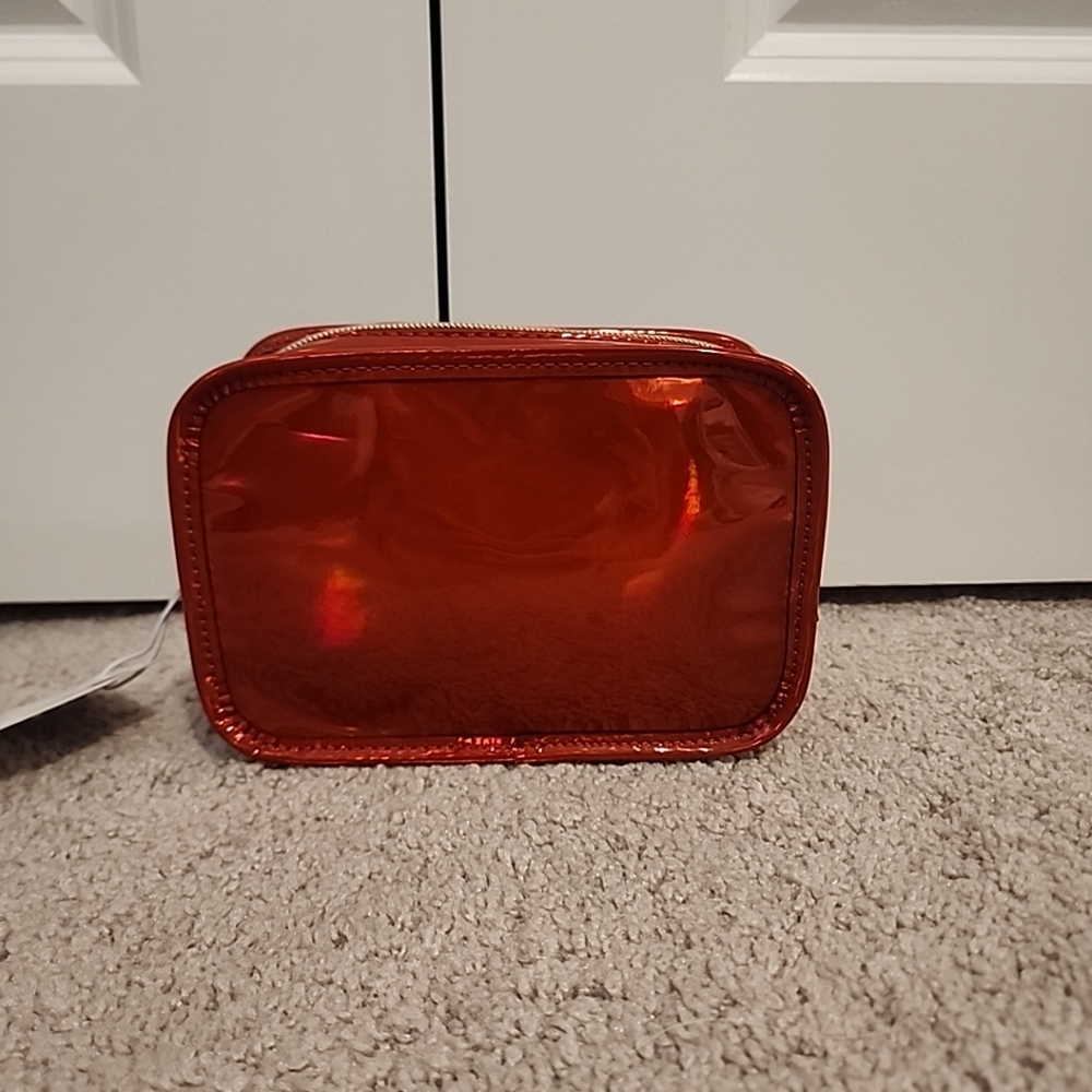 Kendall & Kylie Los Angeles Red Crossbody Bag Purse With Removable Strap - Picture 3 of 7